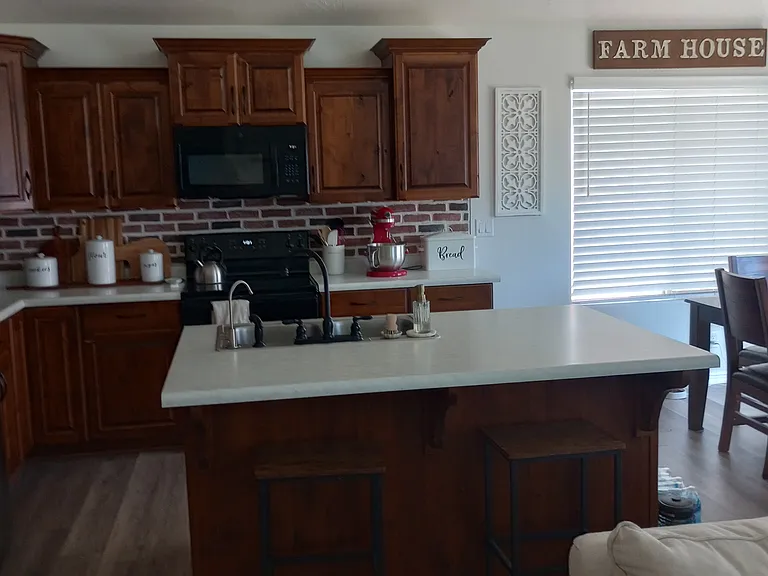 547 S Ascend Dr — Photo 6