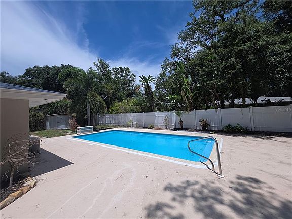 2nd image of 63 OAKWOOD DRIVE