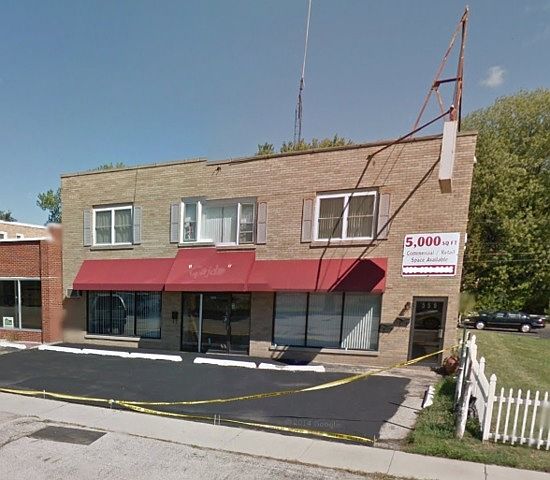 1st image of 552 E Northwest Hwy