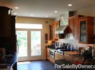 1322 A St SE, Washington, DC 20003