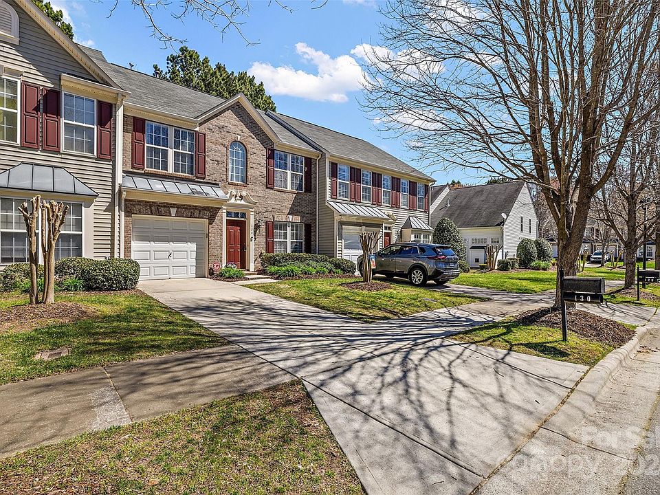 1st image of 130 Cypress Landing Dr