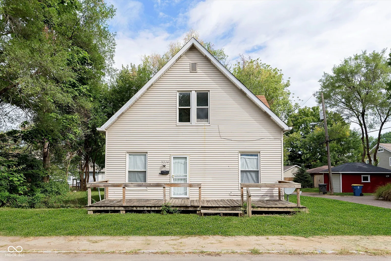 3214 Nowland Ave photo 1