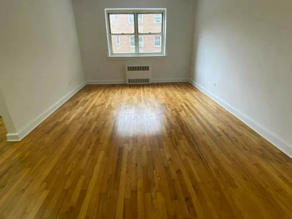 185-01 64th Ave #B2, Fresh Meadows, NY 11365