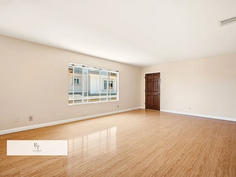 5934 1/2 Alessandro Ave — Photo 12