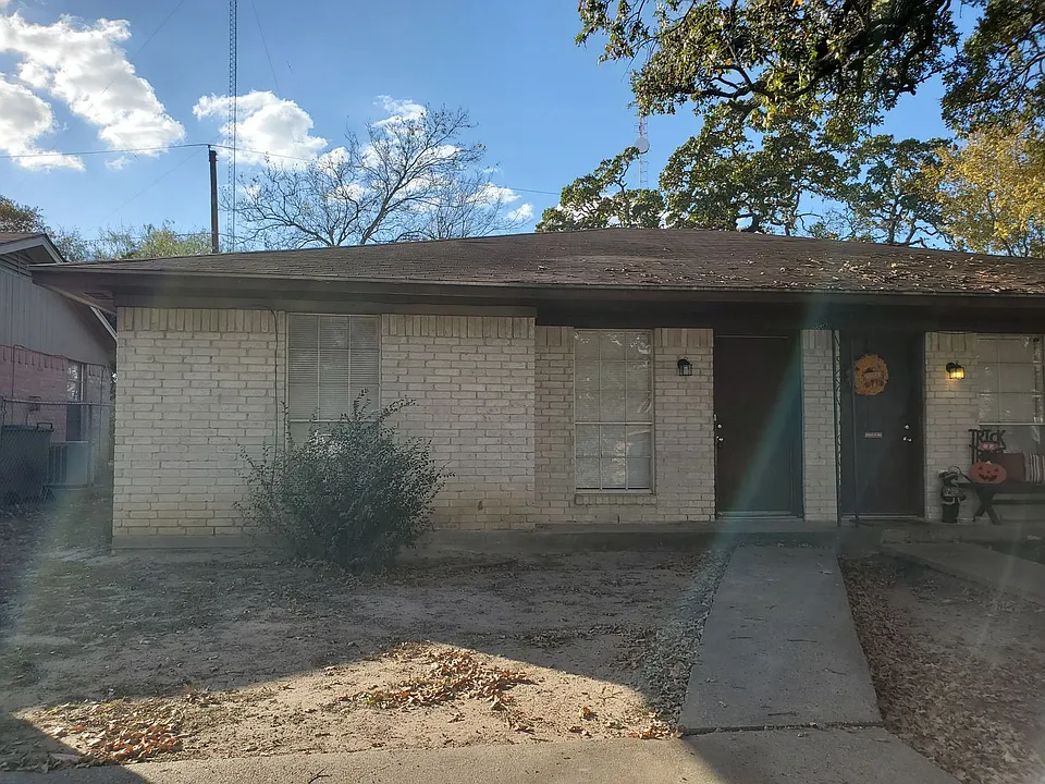 3902 Olive St #A&B