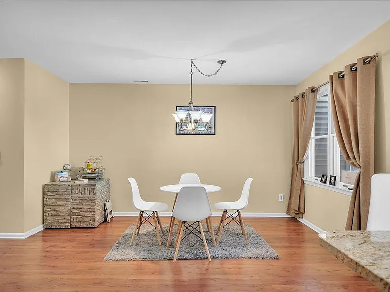 211 Harbourtown Blvd — Photo 8