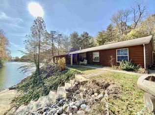 2496 Roeder Rd, Boonville, IN 47601