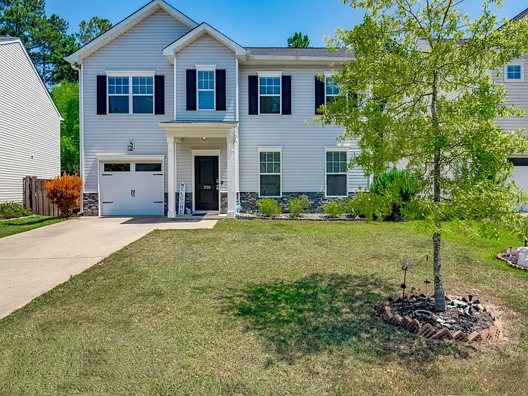 330 Gracemount Ln — Photo 2