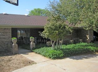 205 N Harrison Ave, Lorenzo, TX 79343