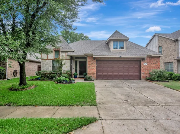 9829 McFarring Dr, Fort Worth, TX 76244