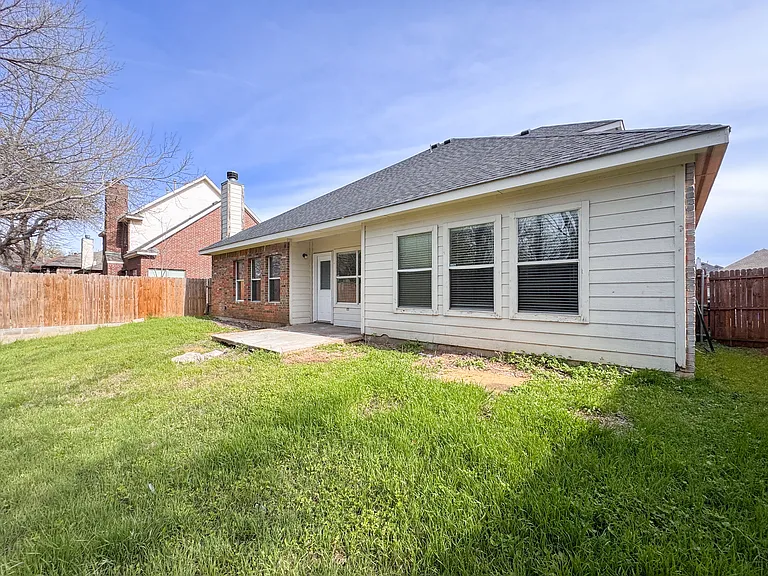 1212 Maple Terrace Dr — Photo 28