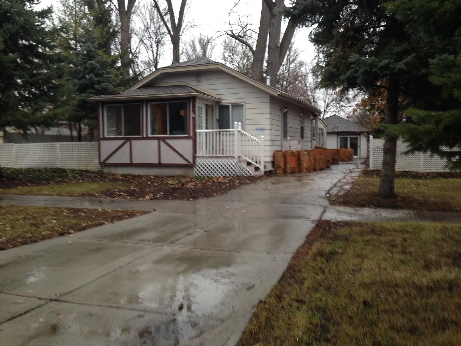 New York St, Dearborn Heights — Photo 1