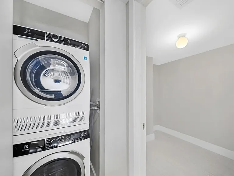 Washer/Dryer