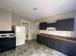 4002 W 22nd St, Cleveland, OH