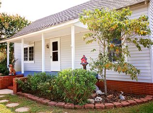 213 E Gray Ave, Mooresville, NC 28115