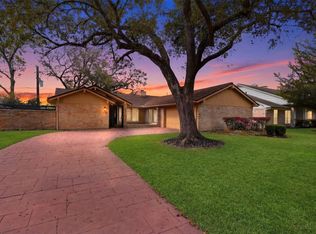 210 Big Hollow Ln, Houston, TX 77042