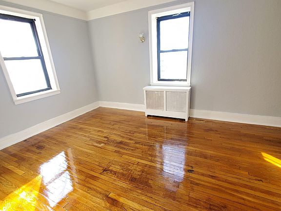 5th image of 143 1st St #4