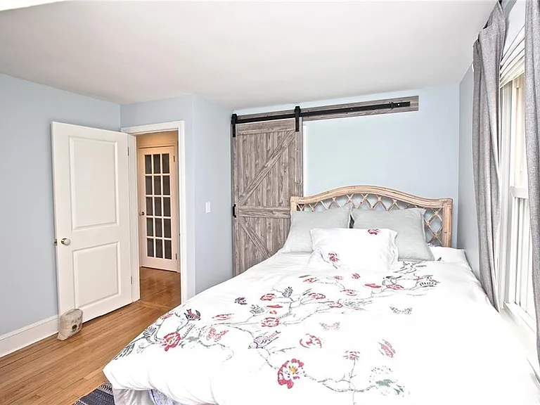 139 Coggeshall Ave — Photo 18