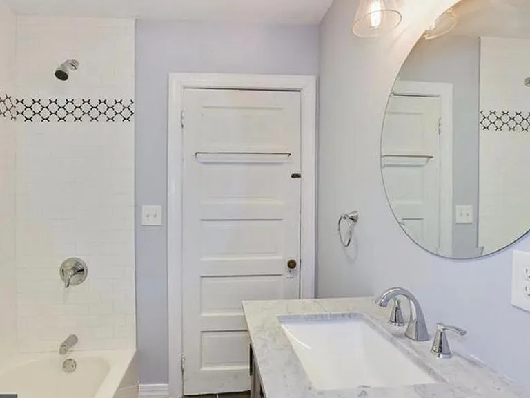 439 Park Ave — Photo 11