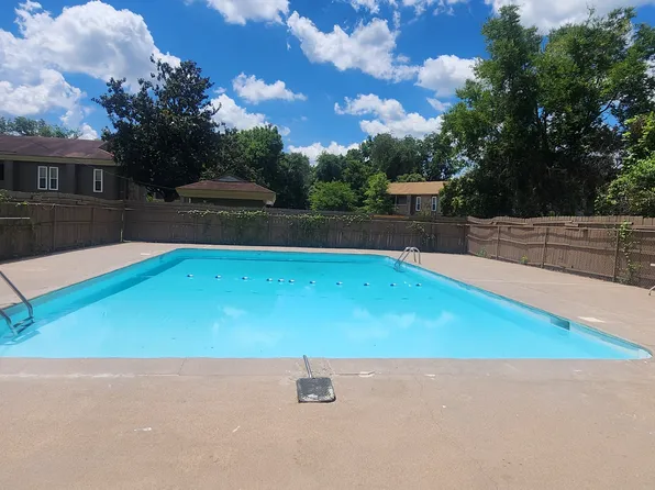 3813 Triana Blvd SW, Huntsville, AL