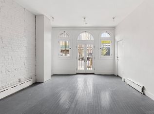 101 Grand St #1, Brooklyn, NY 11249