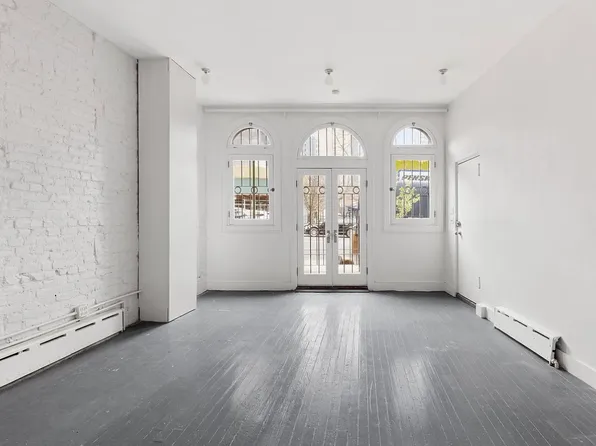 101 Grand Street image 1 of 10