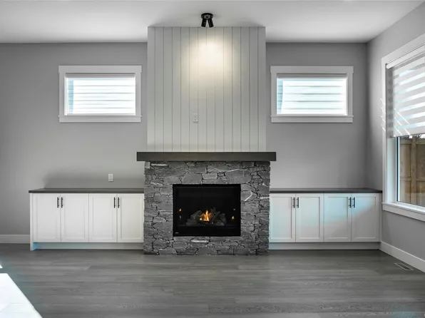 860 Mariner Way, Parksville, BC V9P 1S3