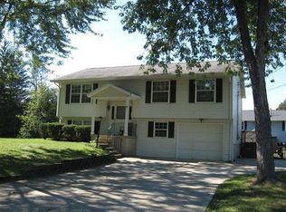 10 Jay Allen Dr, Painted Post, NY 14870