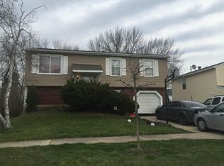 1845 Walden Cir, Aurora, IL 60506