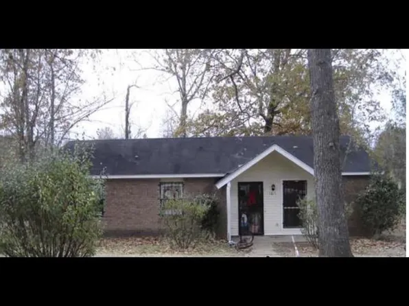 1611 Oak Brook Dr, Jackson, MS 39212