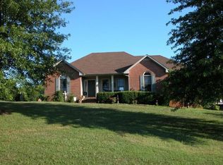 708 Crestview Dr, Springfield, TN 37172