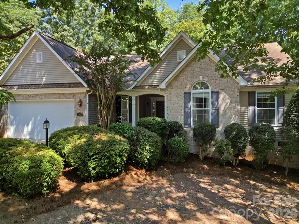 14724 Beatties Ford Rd, Huntersville, NC 28078