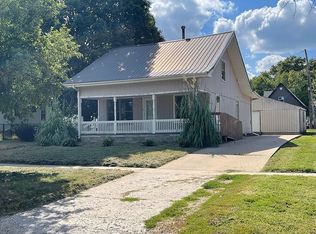 510 N 2nd St, Knoxville, IA 50138