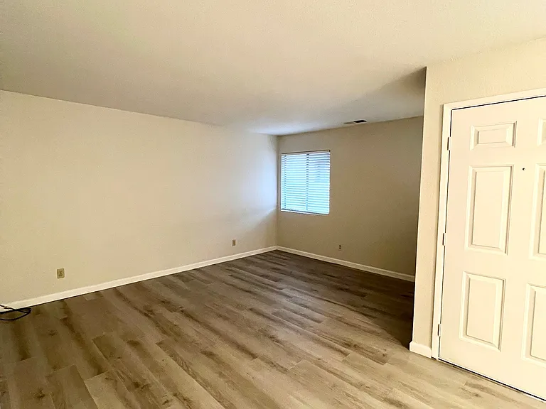 13340 Luther Rd #10 — Photo 9