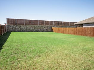 16533 Springs Rd, Fort Worth, TX 76107