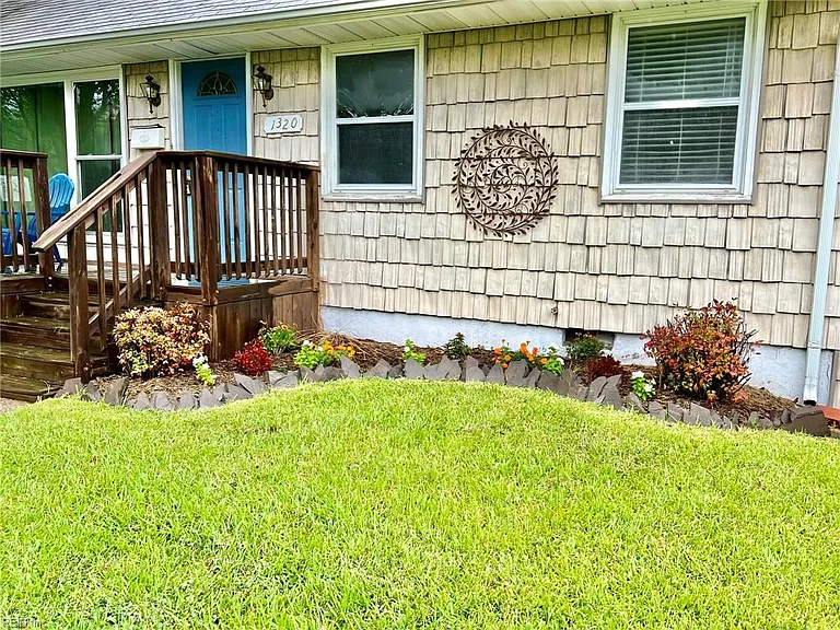 1320 Gabriel Dr — Photo 49