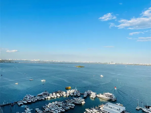 555 NE 15th St APT 24D, Miami, FL 33132