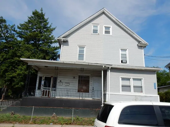 135 Powelton Ave, Woodlynne, NJ 08107
