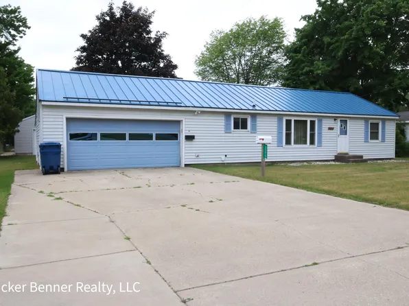 3575 S Dangl Rd, Muskegon, MI 49444