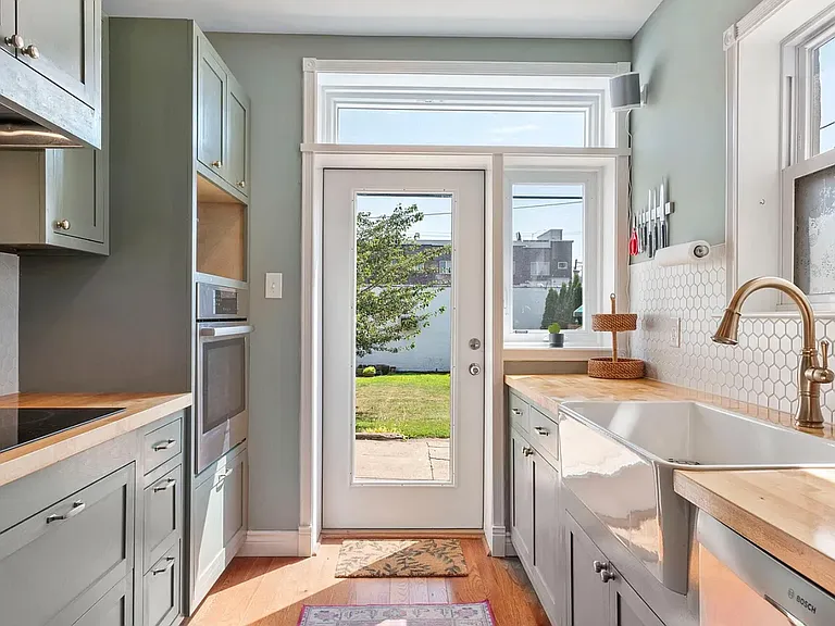 1109 E Wilt St — Photo 34