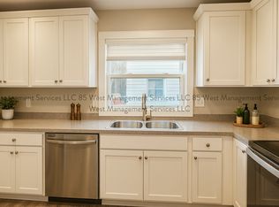 2412 Woodcliff Ave SE #2, Grand Rapids, MI 49546