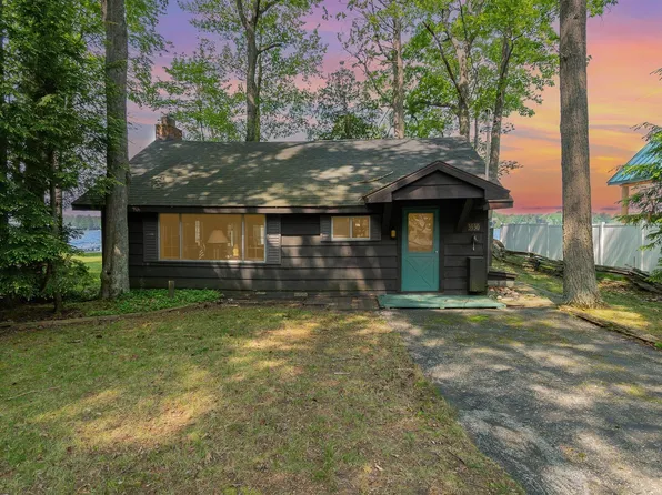 3930 E Cedar Lake Dr, Greenbush, MI 48738