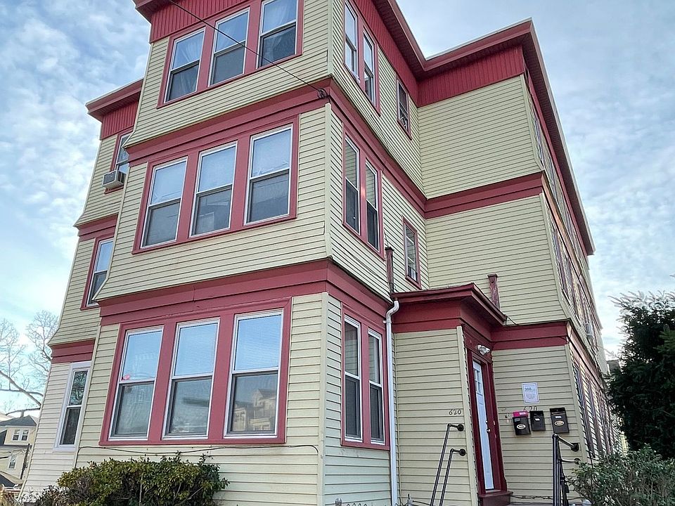 1st image of 620 Norfolk St Floor 2