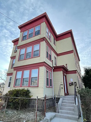 620 Norfolk St Photo 1