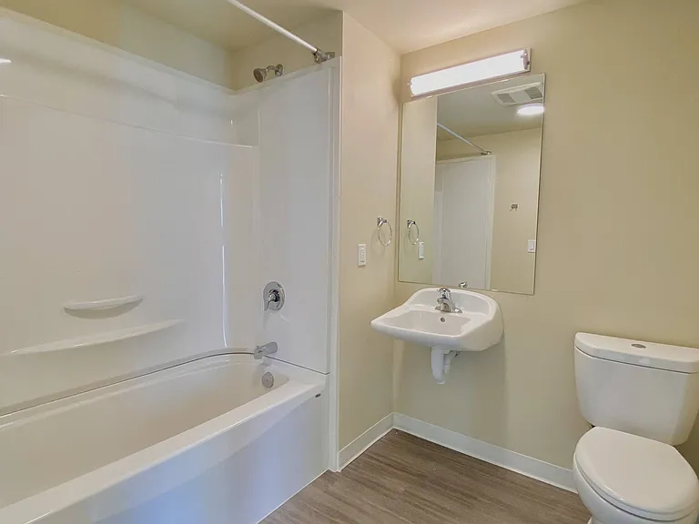 Cubix at Othello Apartments — Photo 71