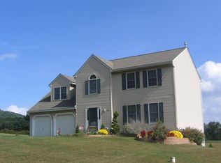 7188 Pine Tree Rd, Hereford, PA 18056