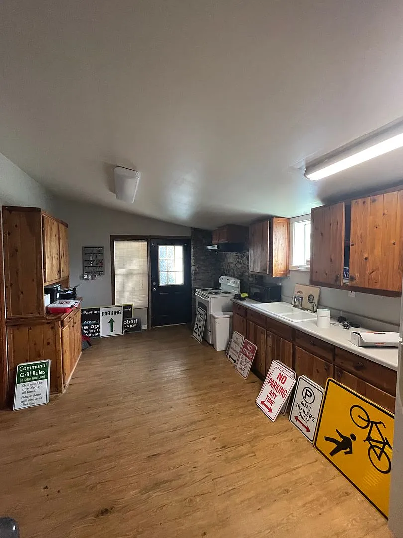 FM 2673 1910 (SHOP) — Photo 2