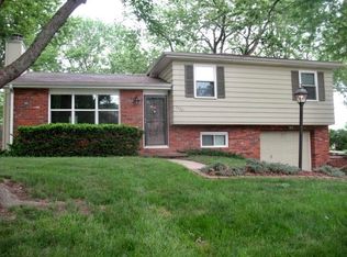 5322 Basil Dr, Saint Joseph, MO 64506