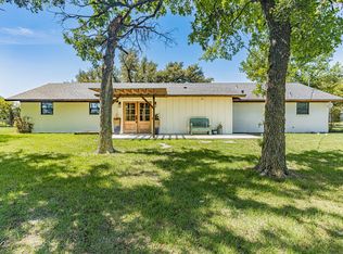 424 Old Tin Top Rd, Weatherford, TX 76087