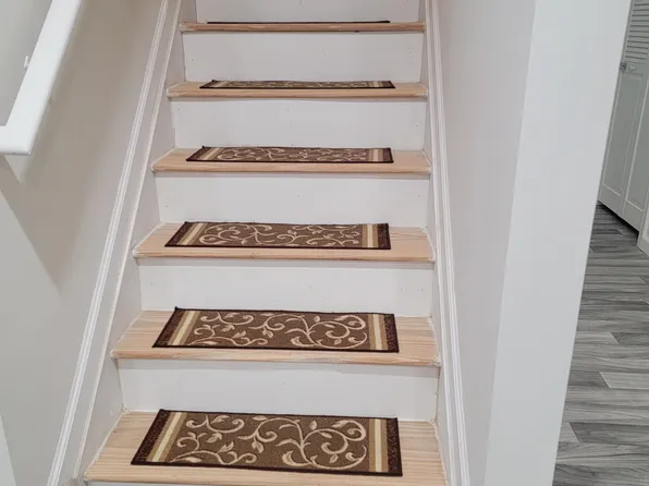 170 Burnlea Rd #Basement, Charles Town, WV 25414